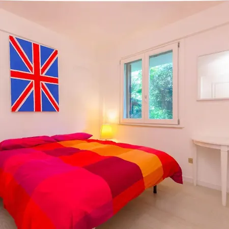 In Con Piscina Privata A 100 Mt Dlla Plaja Apartment *